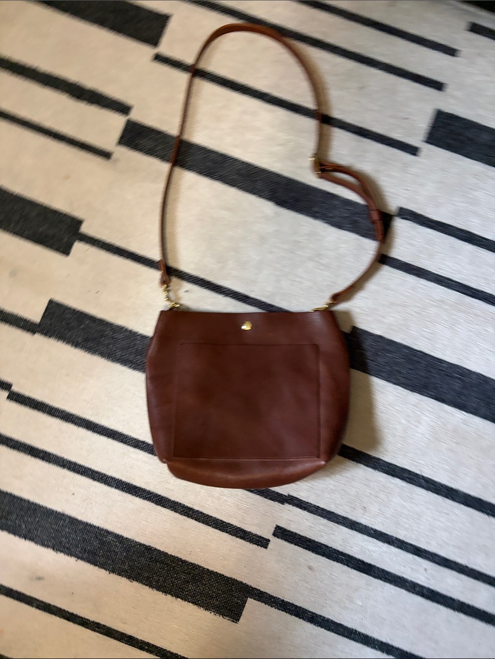Juliette Rose Classic Brown Leather Crossbody Bag